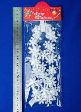 Сніжинка, ланцюжок, 1.5 м. Ціна за 24 шт. Сніжинка, ланцюжок, 1.5 м. Ціна за 24 шт.