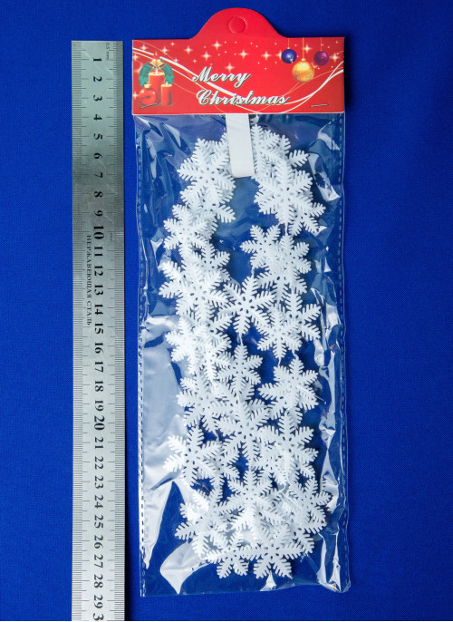 Сніжинка, ланцюжок, 1.5 м. Ціна за 24 шт. Сніжинка, ланцюжок, 1.5 м. Ціна за 24 шт.
